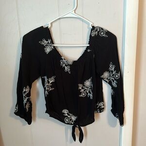 Off shoulder crop top